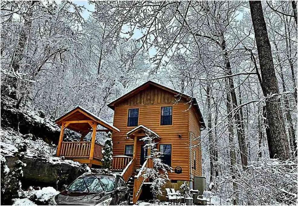 Permanent Vacation-Private Honeymoon Cabin With Hot Tub Sevierville Luaran gambar