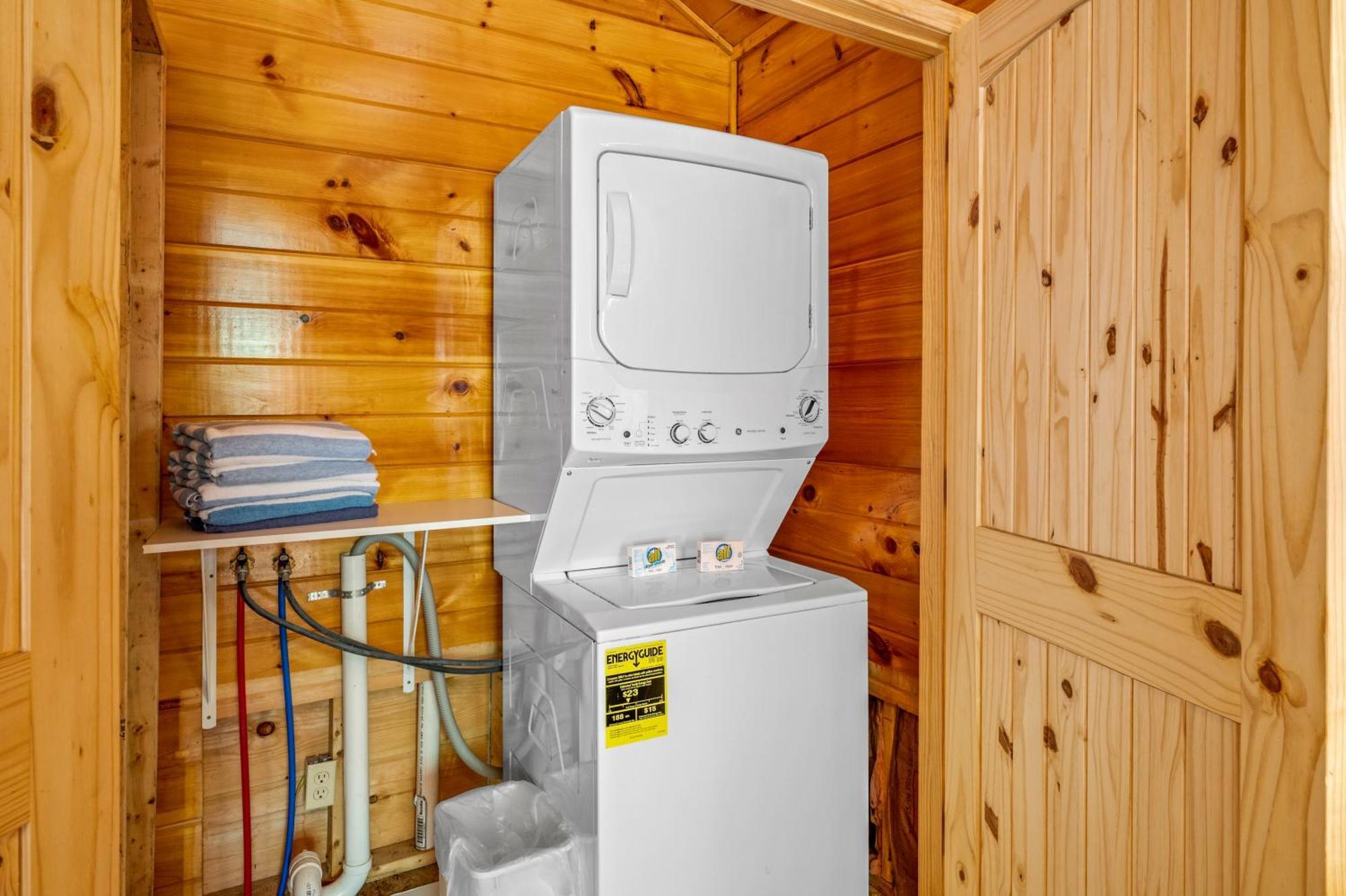 Permanent Vacation-Private Honeymoon Cabin With Hot Tub Sevierville Luaran gambar